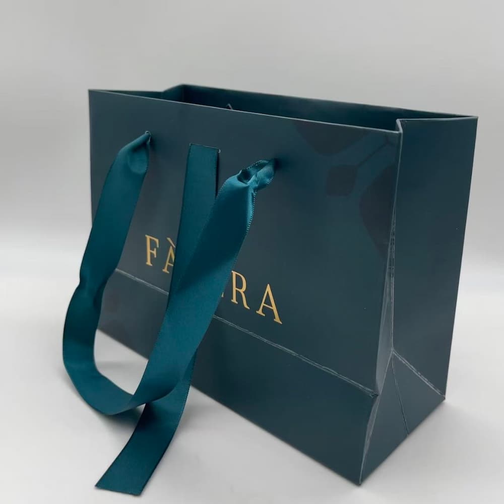 Custom Paper Bags With Logo
